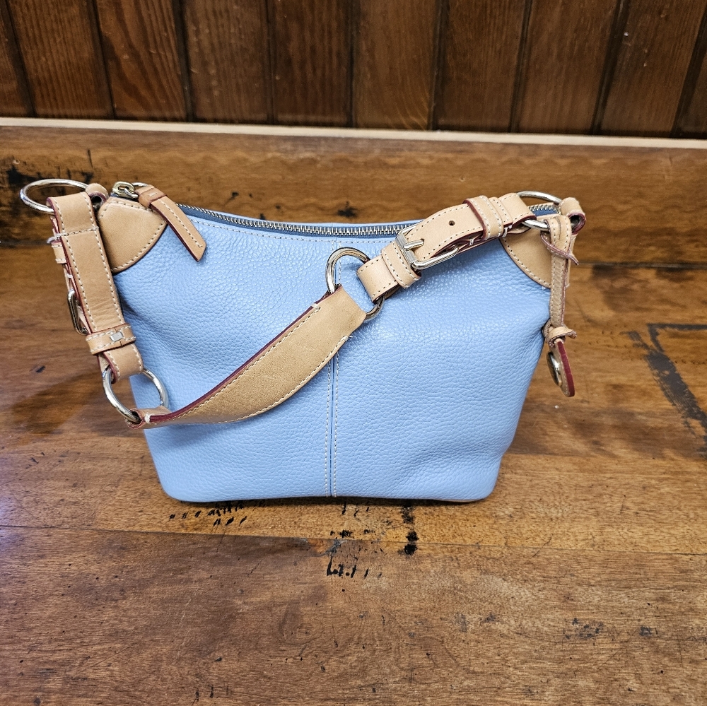 Vintage Dooney and Bourke all weather leather blue purse
